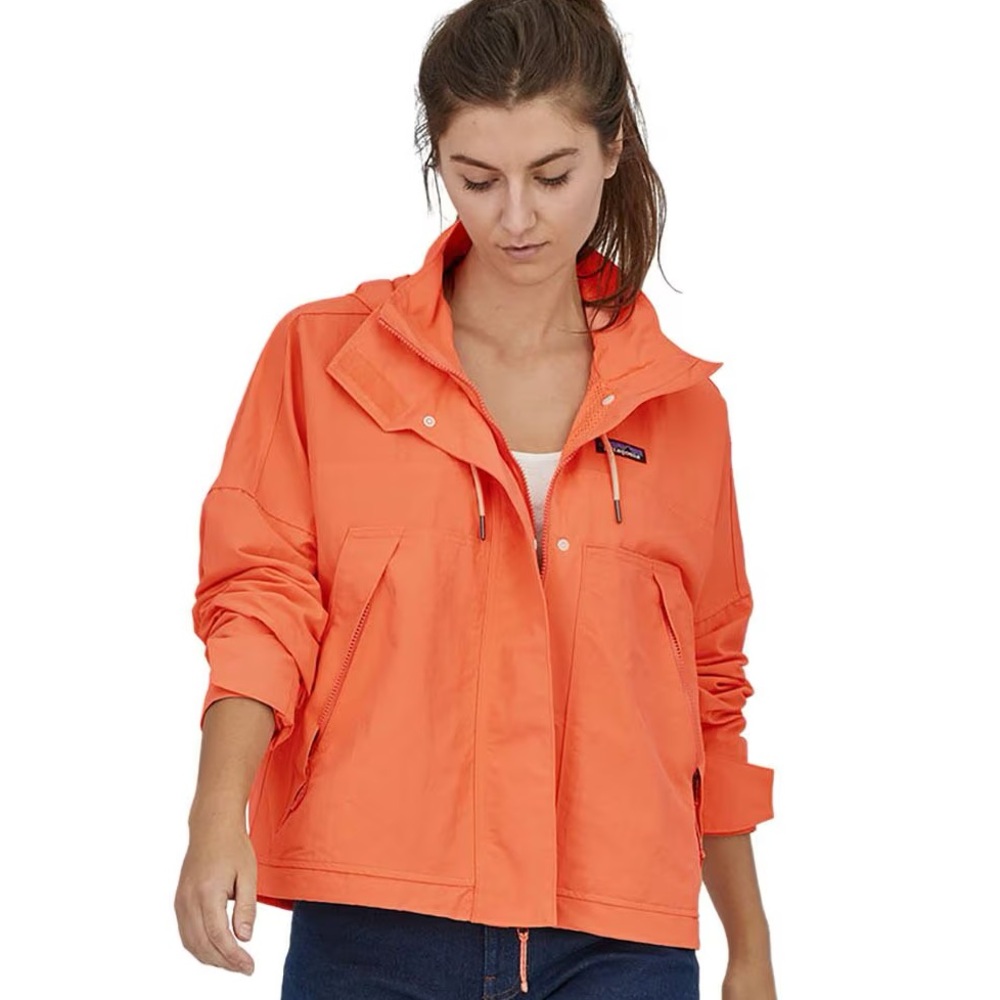 NWOT Patagonia Skysail Rain Jacket